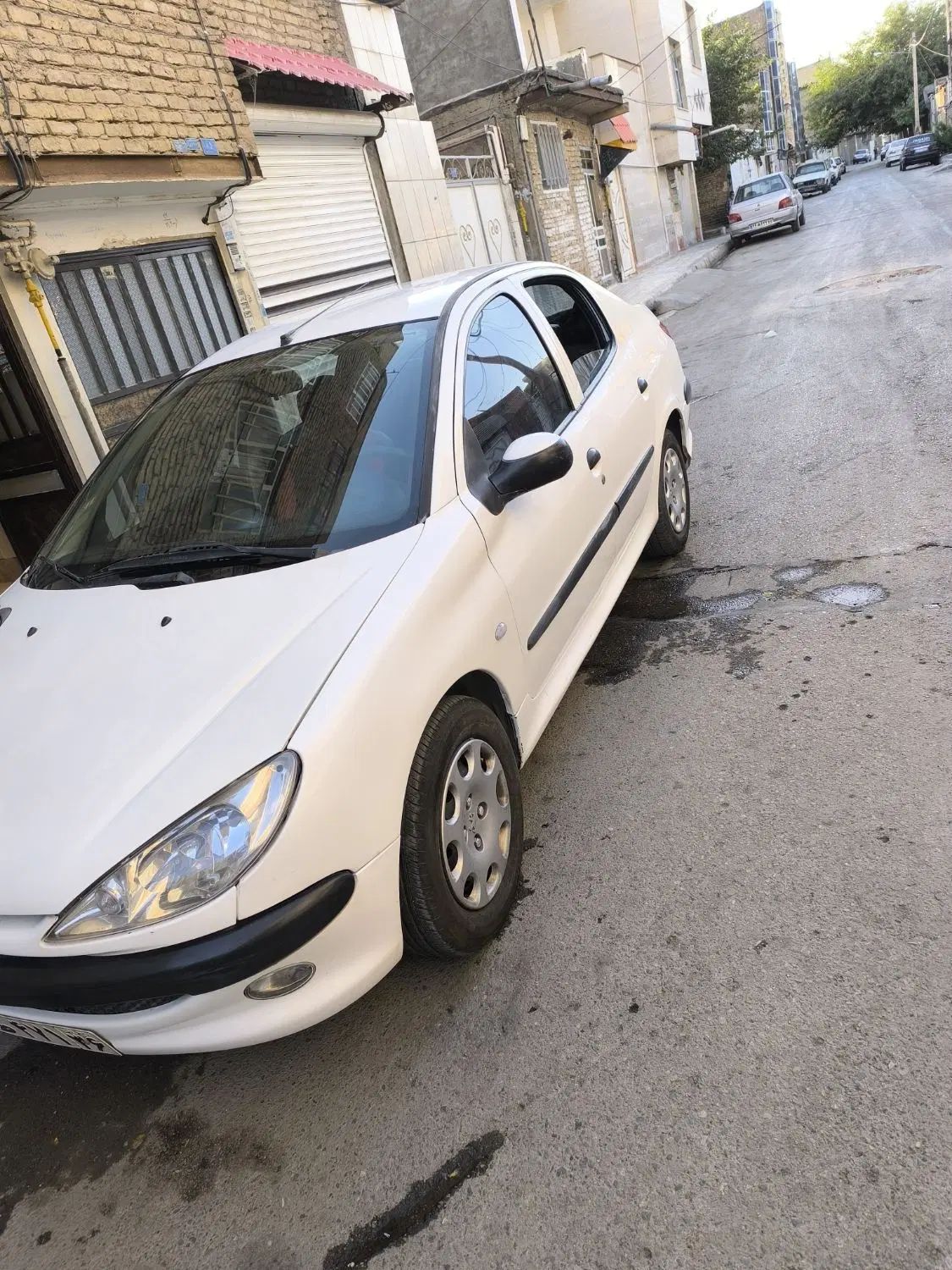 پژو ۲۰۶ صندوق دار v8 - 1393