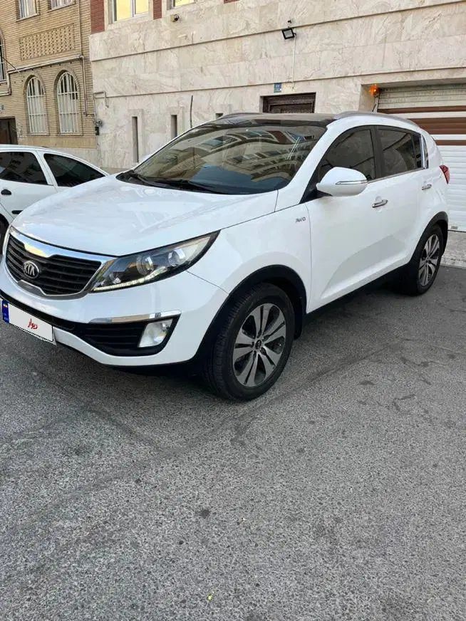 کیا اسپورتیج 4 سیلندر فول 2400cc - 2013