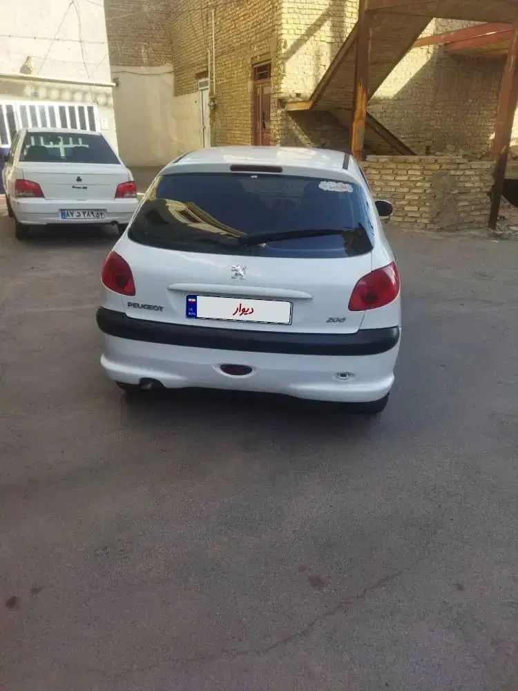 پژو 206 تیپ 5 - 1396