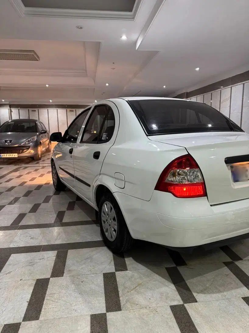 تیبا صندوق دار SX - 1400