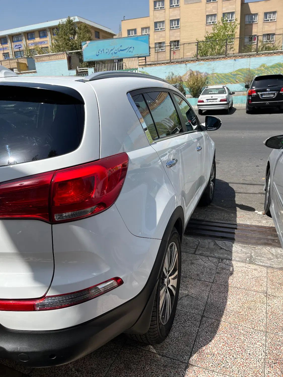 کیا اسپورتیج 4 سیلندر فول 2400cc - 2014