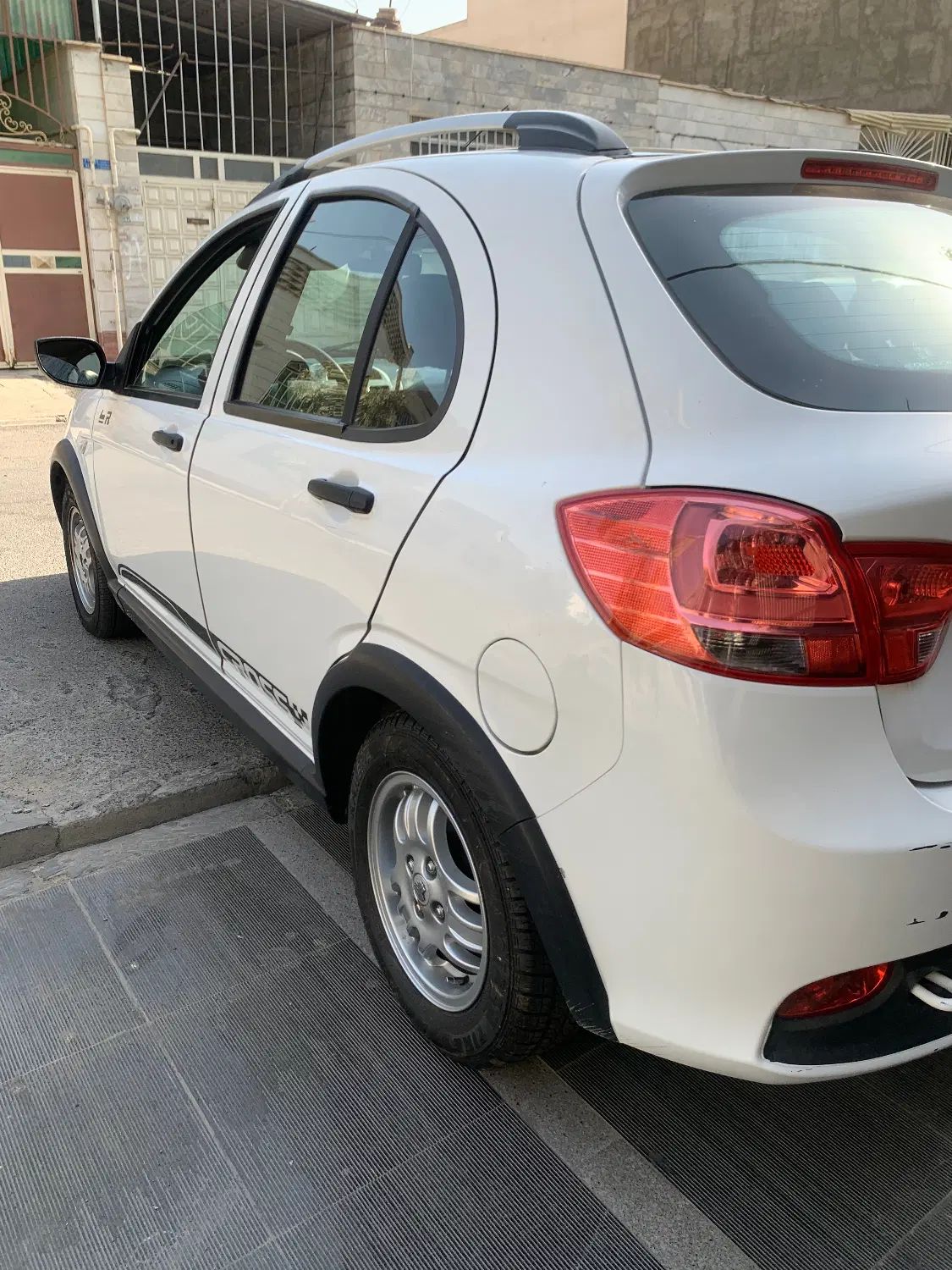 کوییک R دنده‌ای - 1400