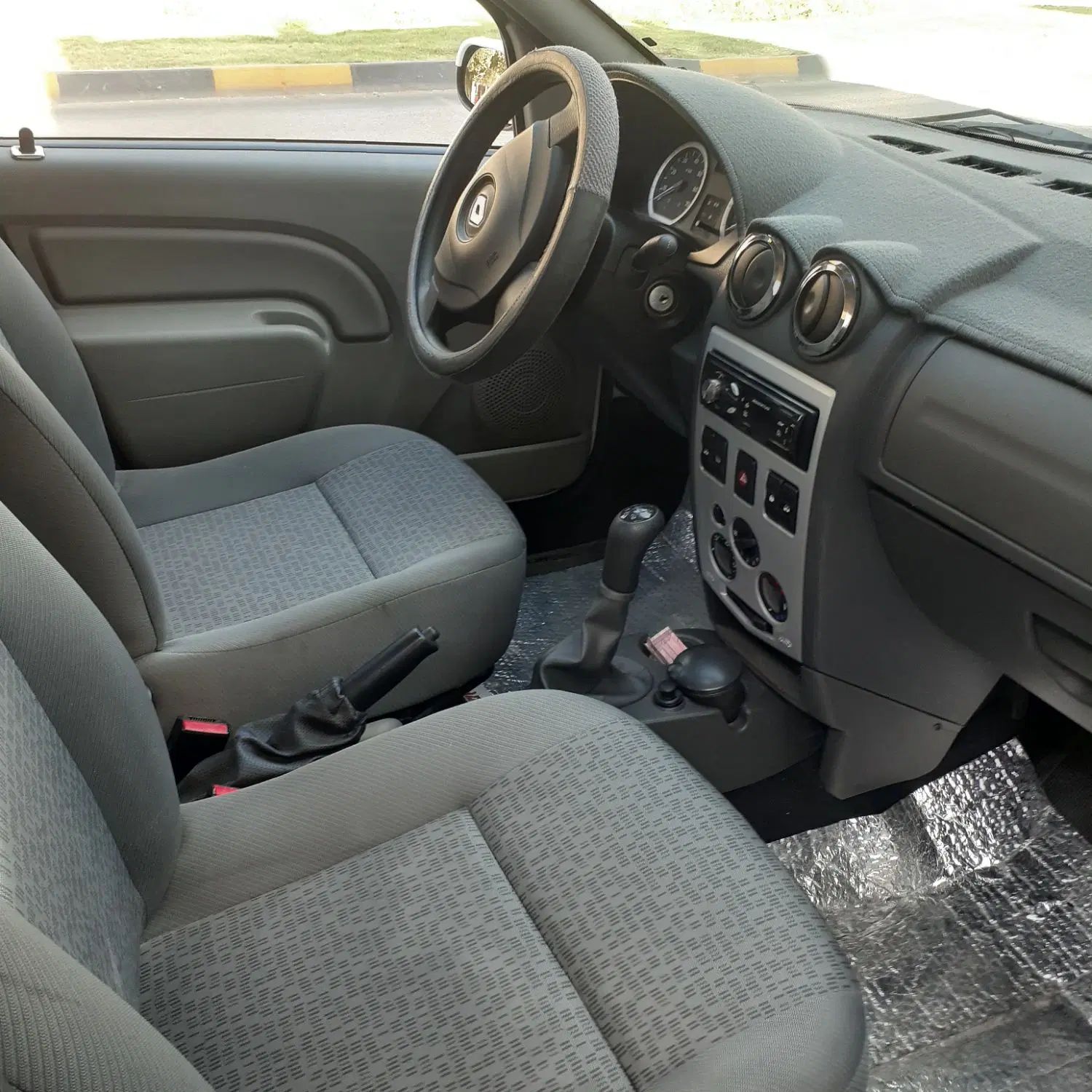 رنو تندر 90 E2 - 1396