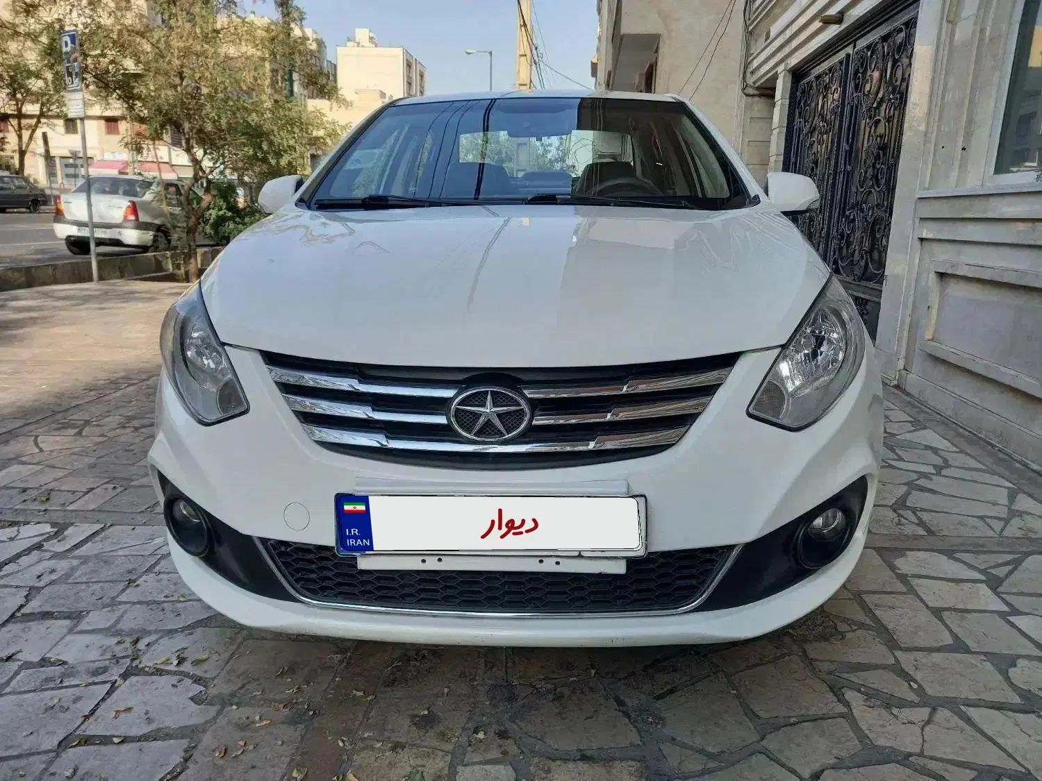 جک J4 اتوماتیک ساده - 1399