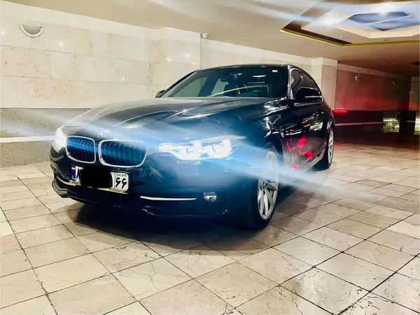 ب ام و سری 3 سدان 320i - 2018