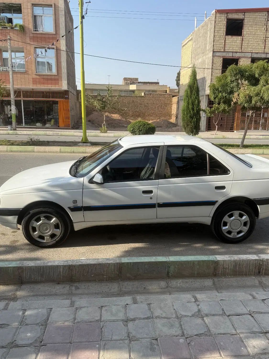 پژو 405 SLX بنزینی TU5 - 1397