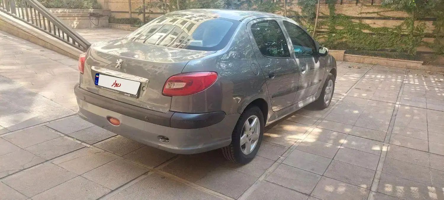 پژو ۲۰۶ صندوق دار v8 - 1393