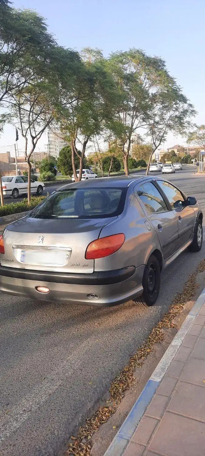 پژو ۲۰۶ صندوق دار v8 - 1389