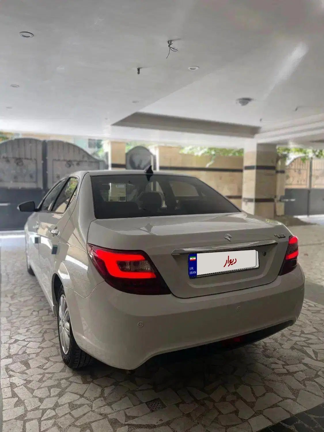 دنا پلاس ۵ دنده EF7 - 1402