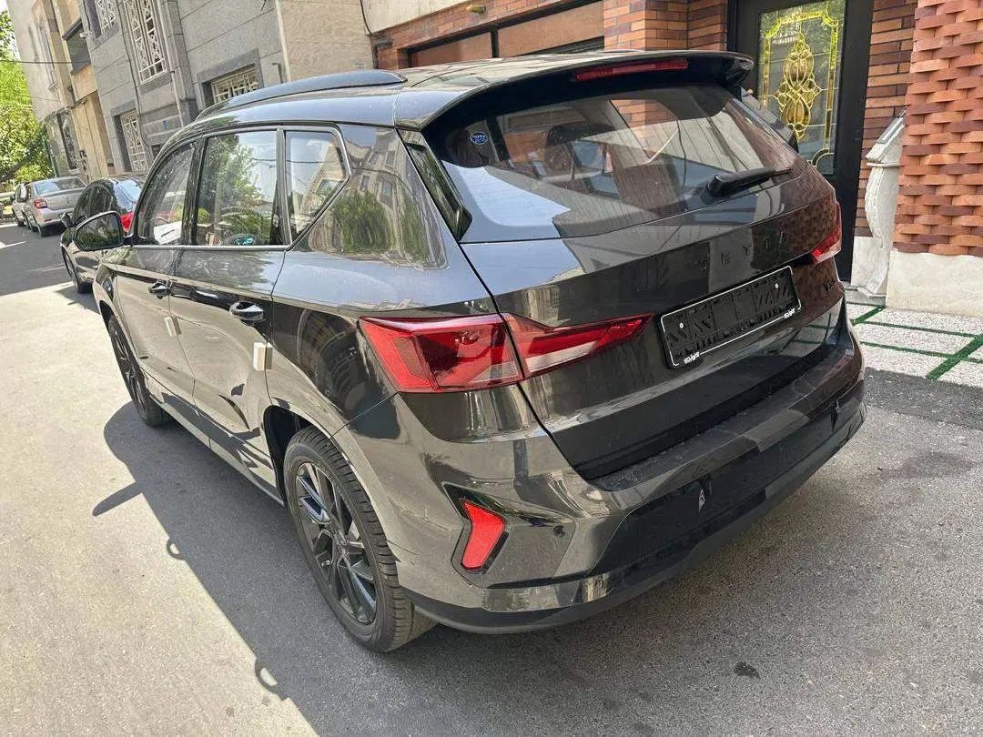 فولکس جتا vS5 - 2024
