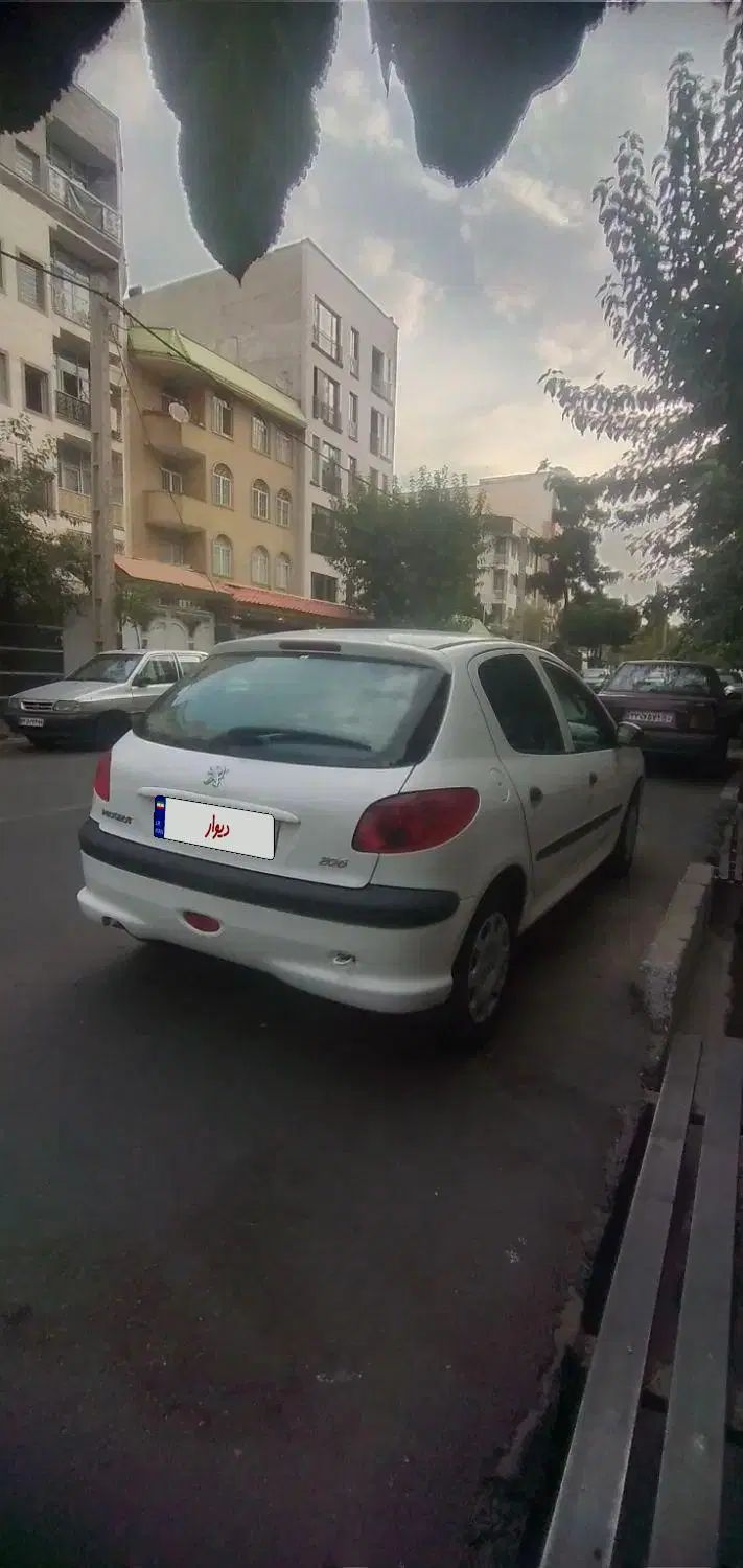 پژو 206 تیپ 2 - 1396