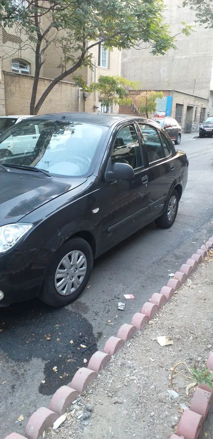 تیبا صندوق دار SX - 1393