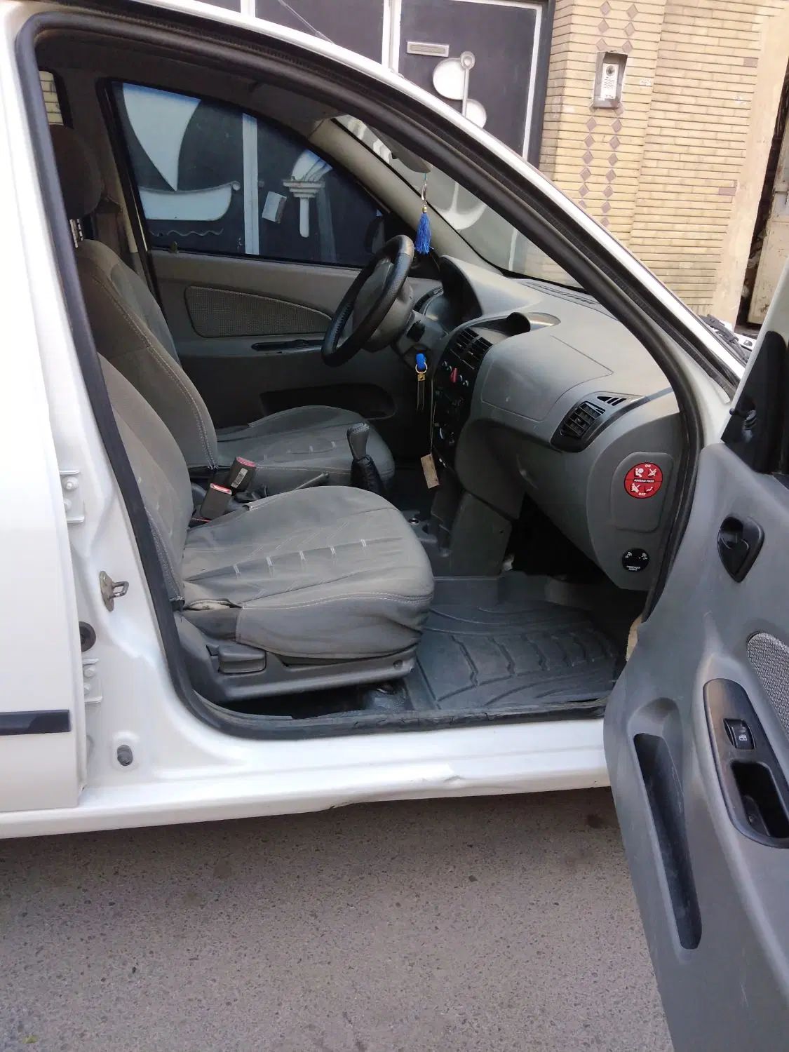 تیبا صندوق دار EX - 1395