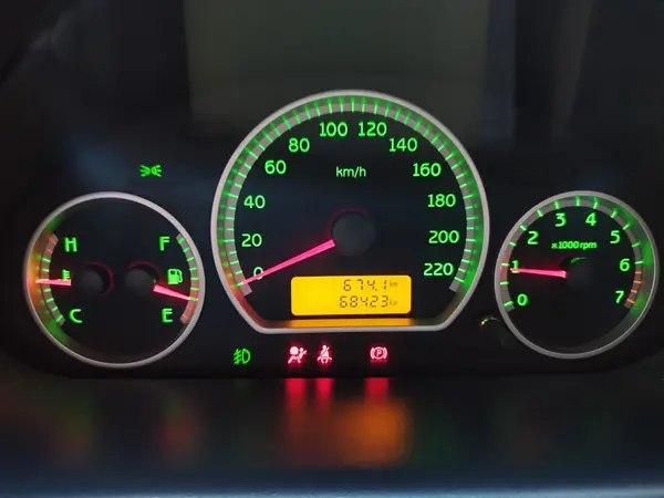 ام وی ام 110 چهار سیلندر دنده ای - 1395