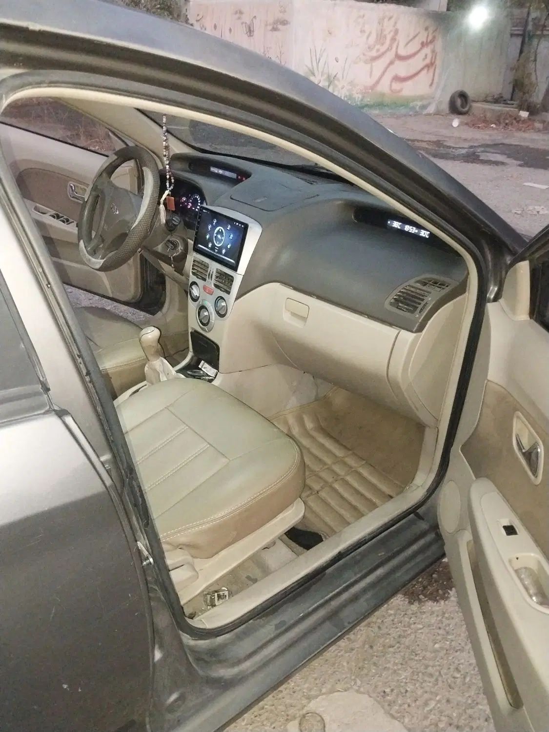 ام وی ام 315 هاچ بک ساده دنده ای - 1391