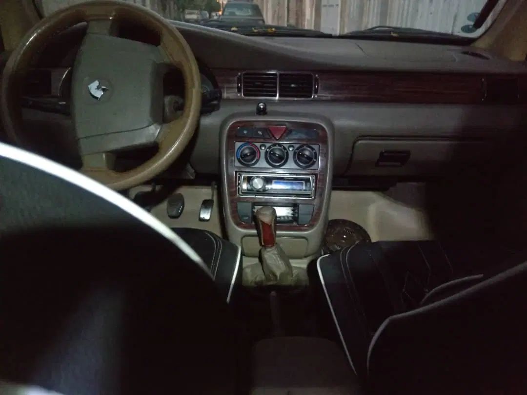 سمند LX XU7 - 1395