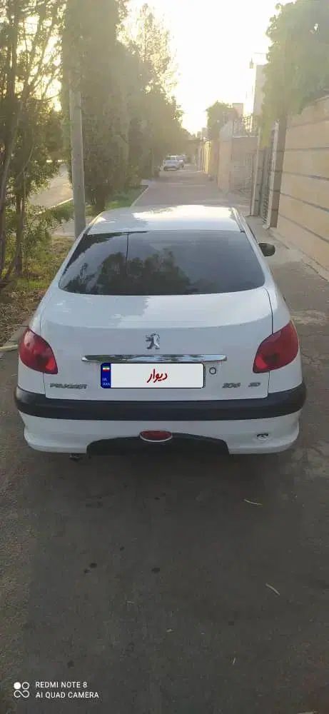 پژو ۲۰۶ صندوق دار v8 - 1396