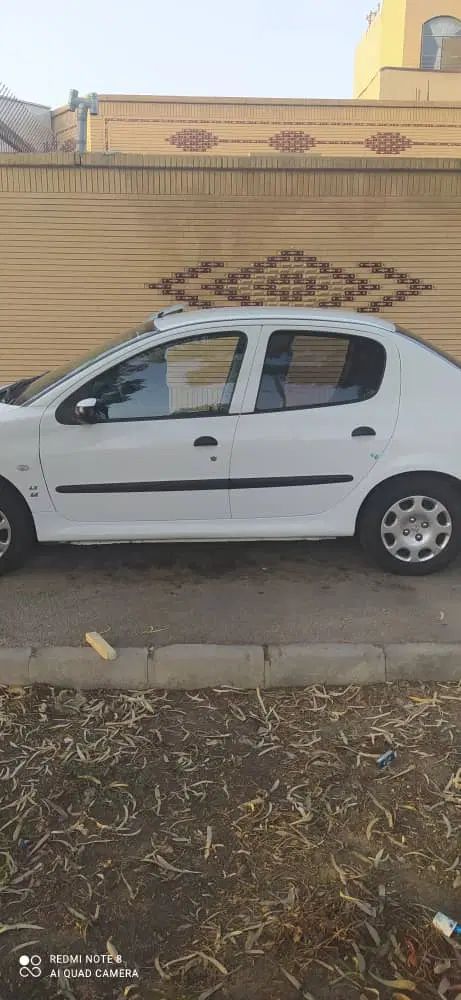 پژو ۲۰۶ صندوق دار v8 - 1396