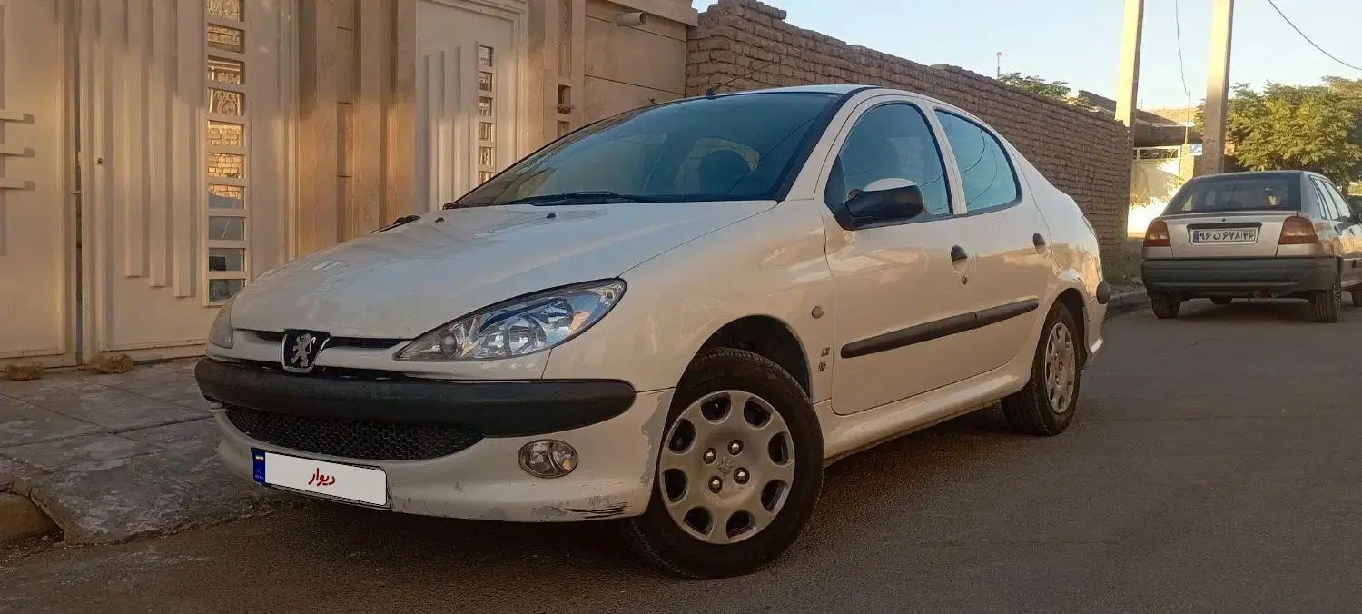 پژو ۲۰۶ صندوق دار v8 - 1394