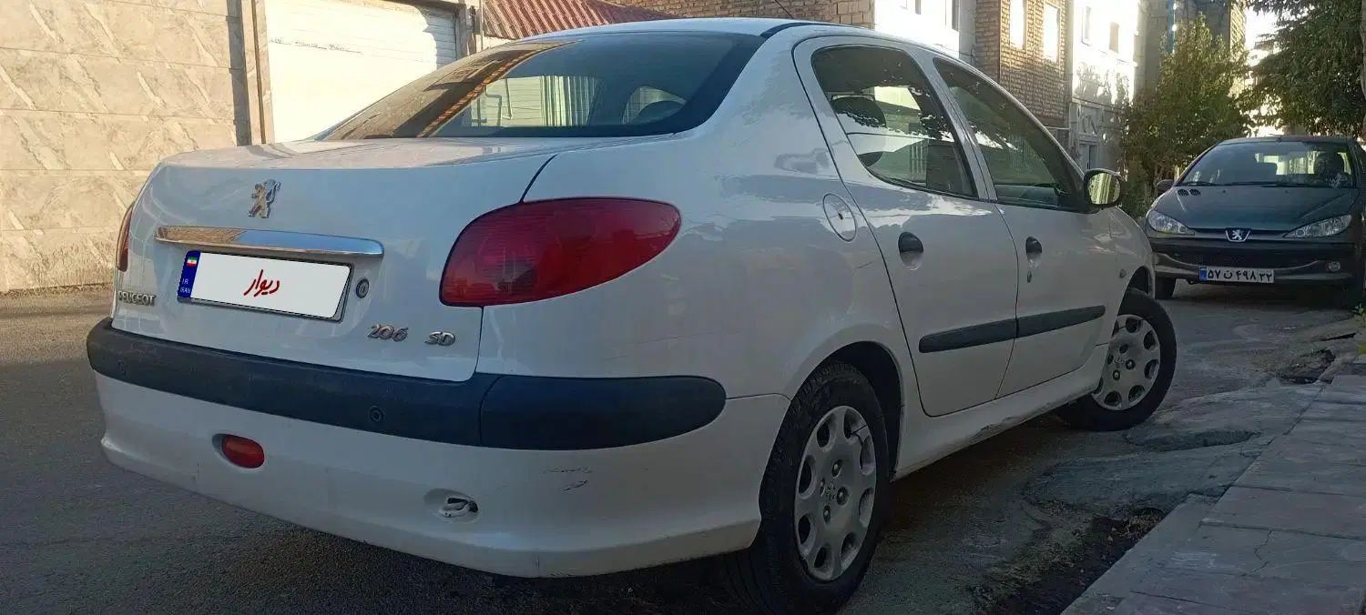 پژو ۲۰۶ صندوق دار v8 - 1394