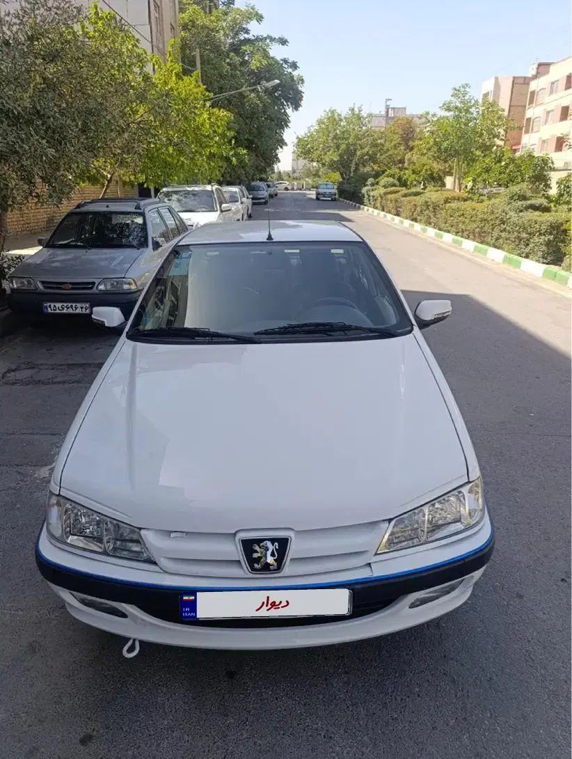 پژو پارس XU7P - 1402