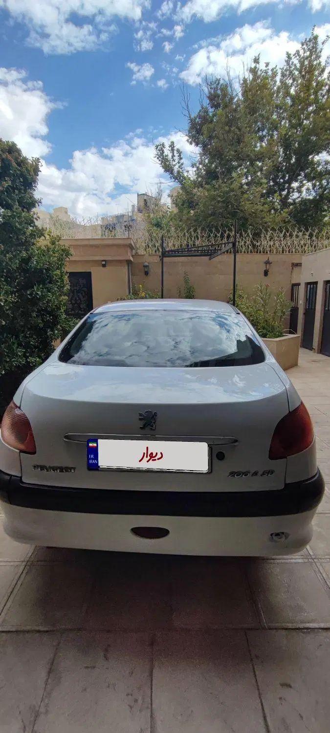 خودرو پژو، ۲۰۶ صندوق دار آگهی ann_20274303