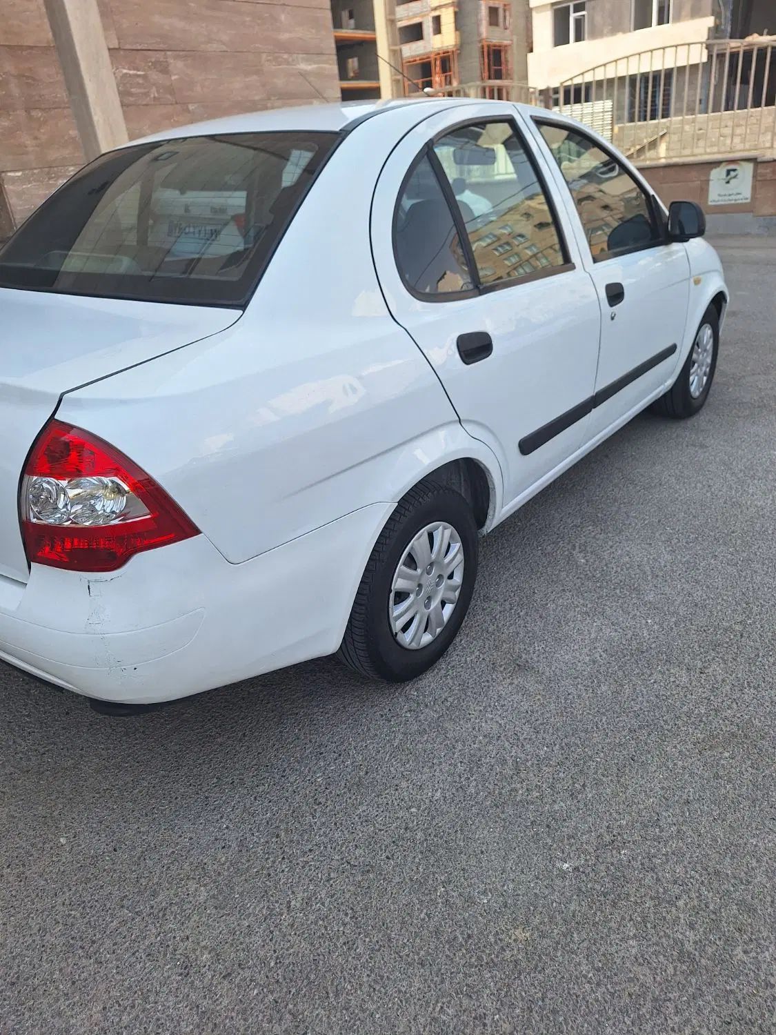 تیبا صندوق دار EX - 1393