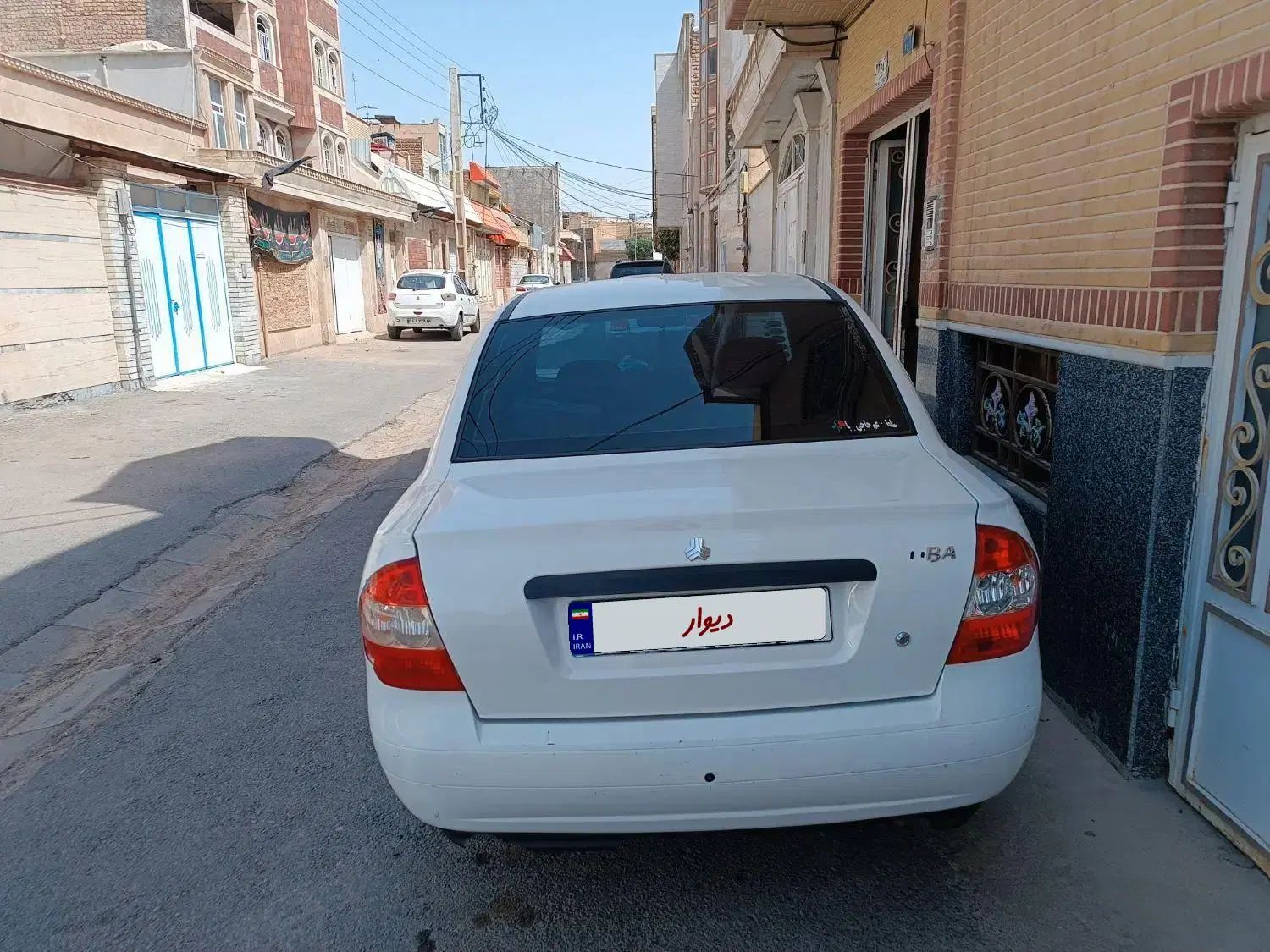 تیبا صندوق دار SX - 1401