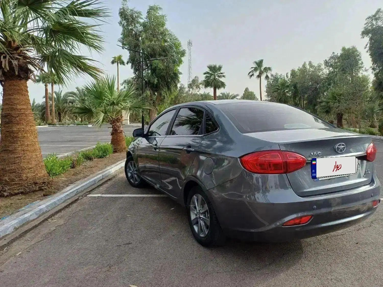 جک J4 اتوماتیک آپشنال - 1402