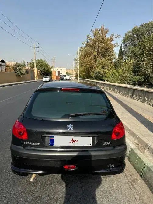 پژو 206 تیپ 3 - 1390