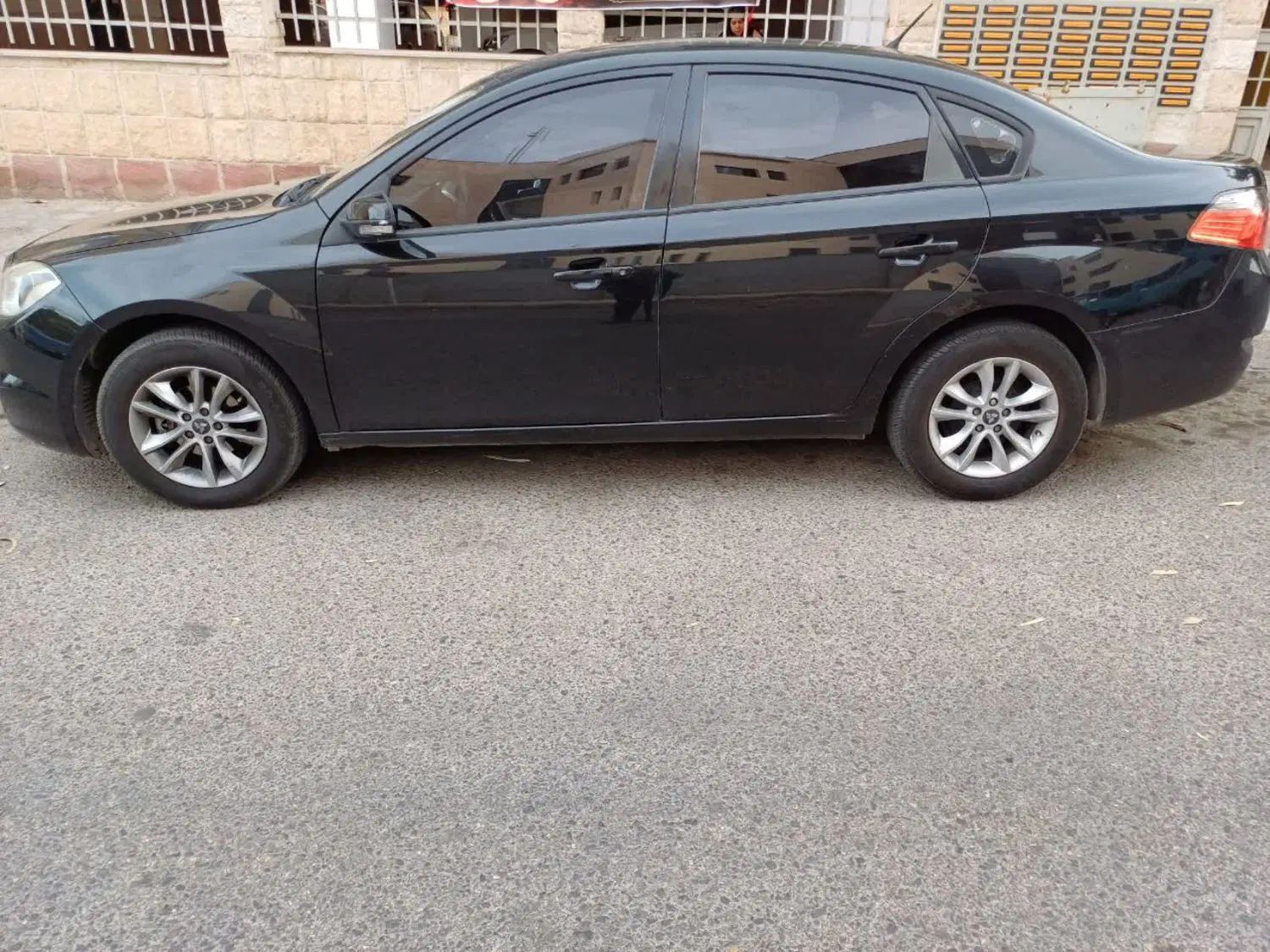 برلیانس H330 دنده‌ای 1500 - 1394