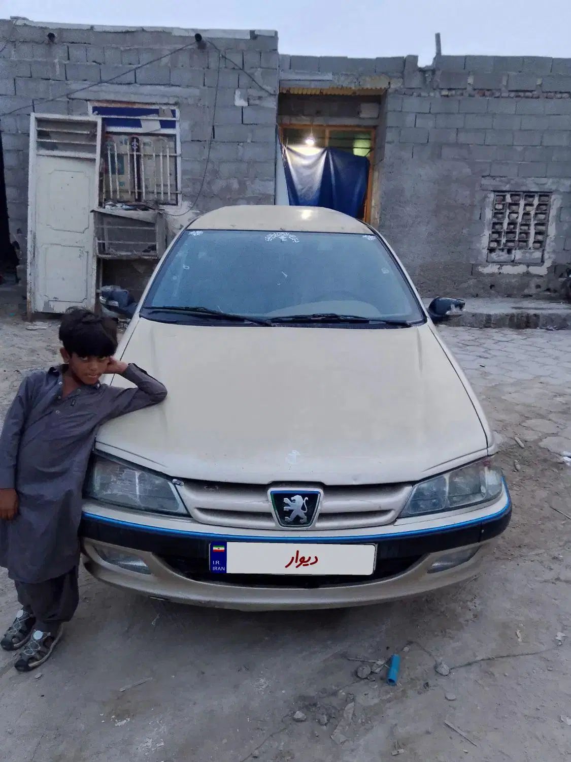 پژو 405 استیشن - 1378