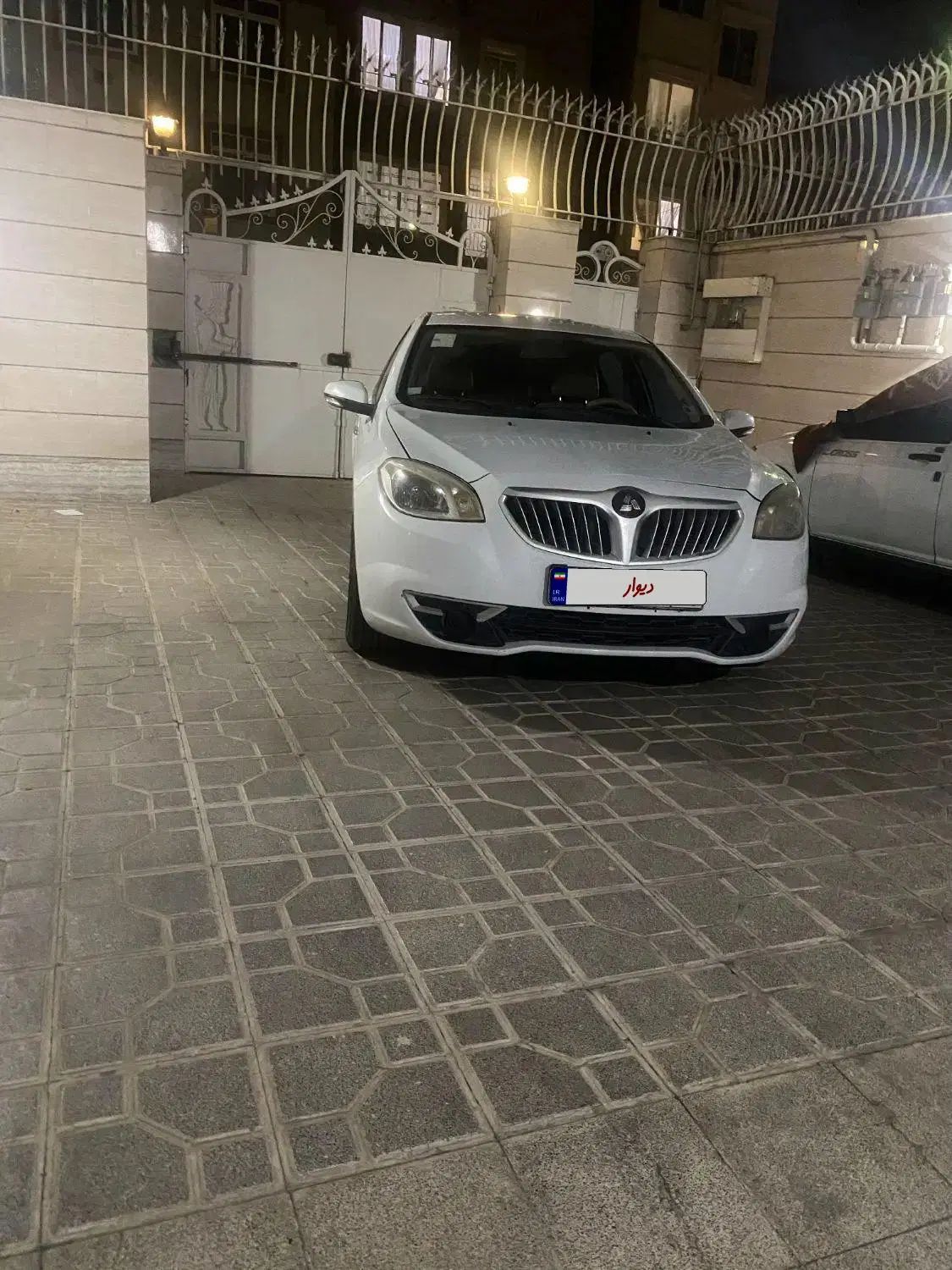 خودرو برلیانس، H330 آگهی ann_20275254