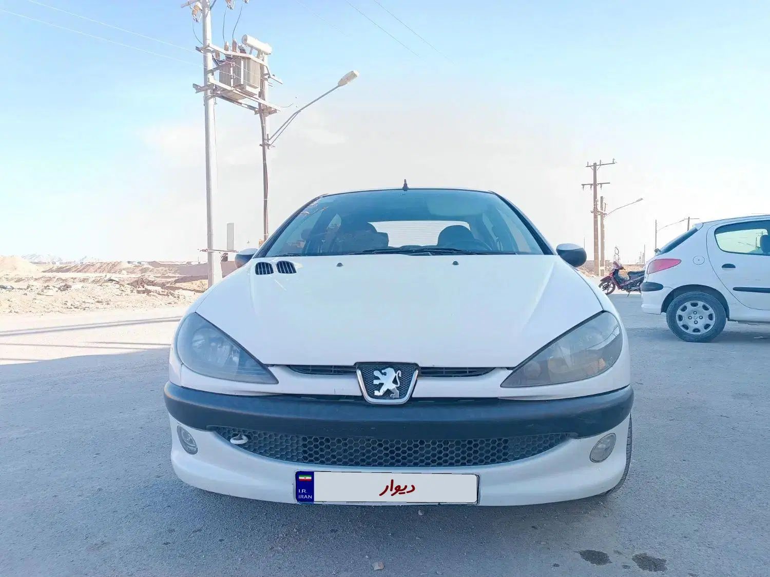 پژو ۲۰۶ صندوق دار v8 - 1391