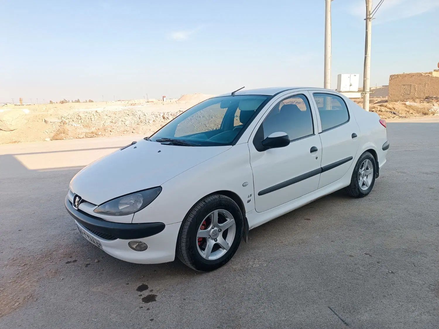 پژو ۲۰۶ صندوق دار v8 - 1391