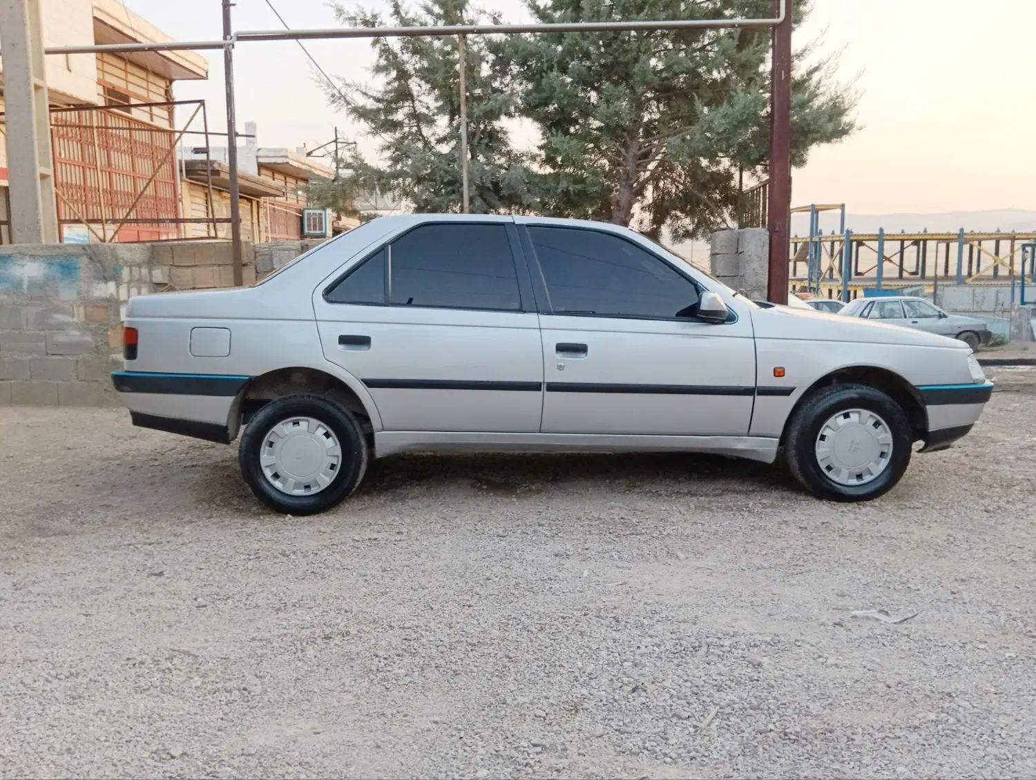 پژو 405 GLX - دوگانه سوز - 1389