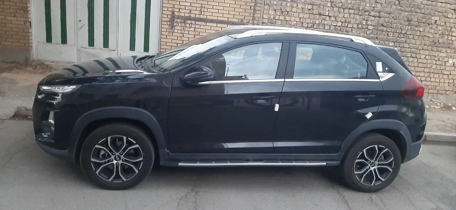 ام وی ام X22 پرو دنده‌ای - 1402