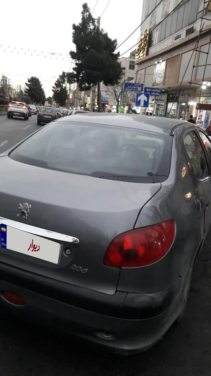 پژو ۲۰۶ صندوق دار v2 - 1386