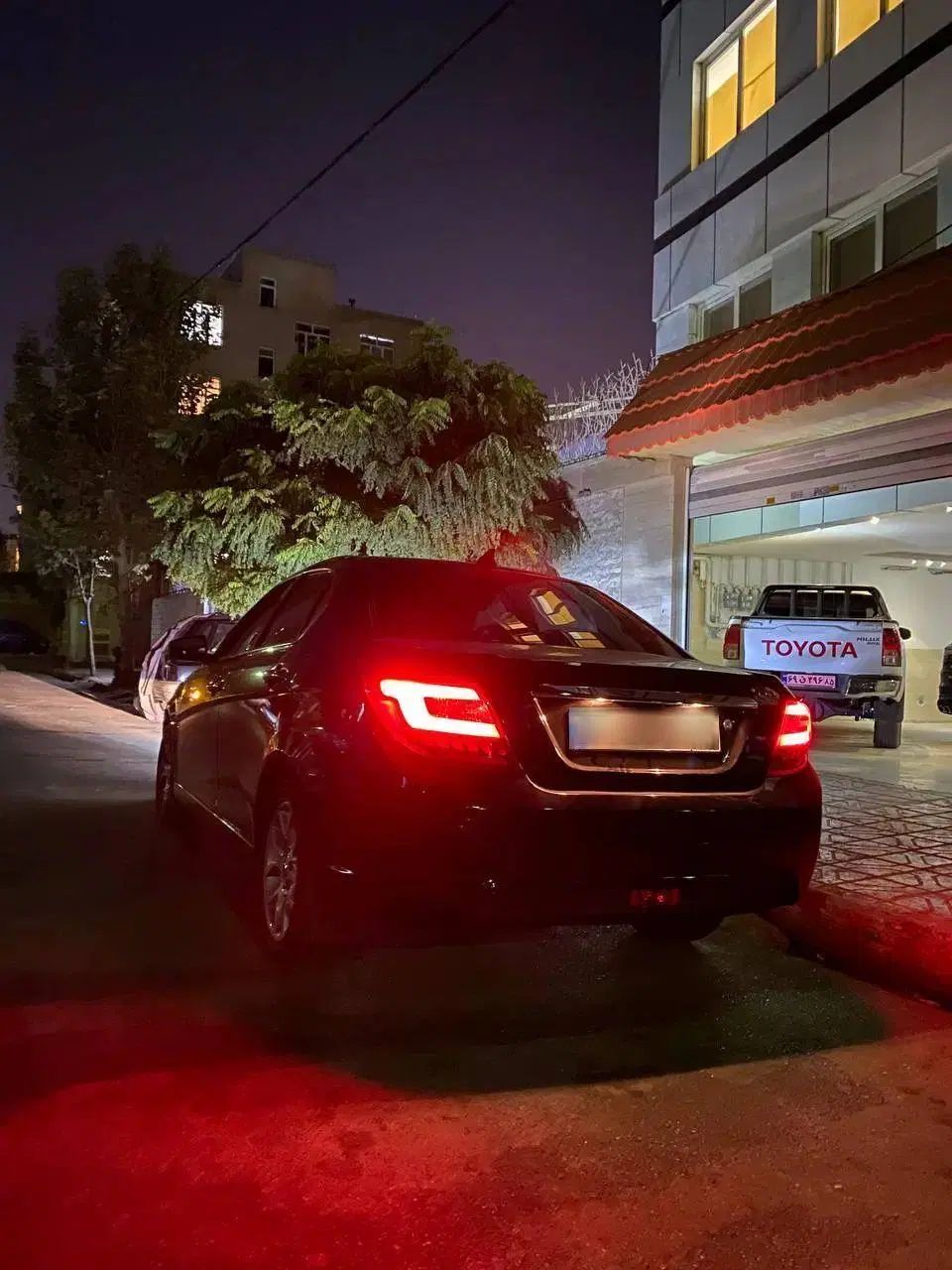 دنا پلاس توربو اتوماتیک - 1402