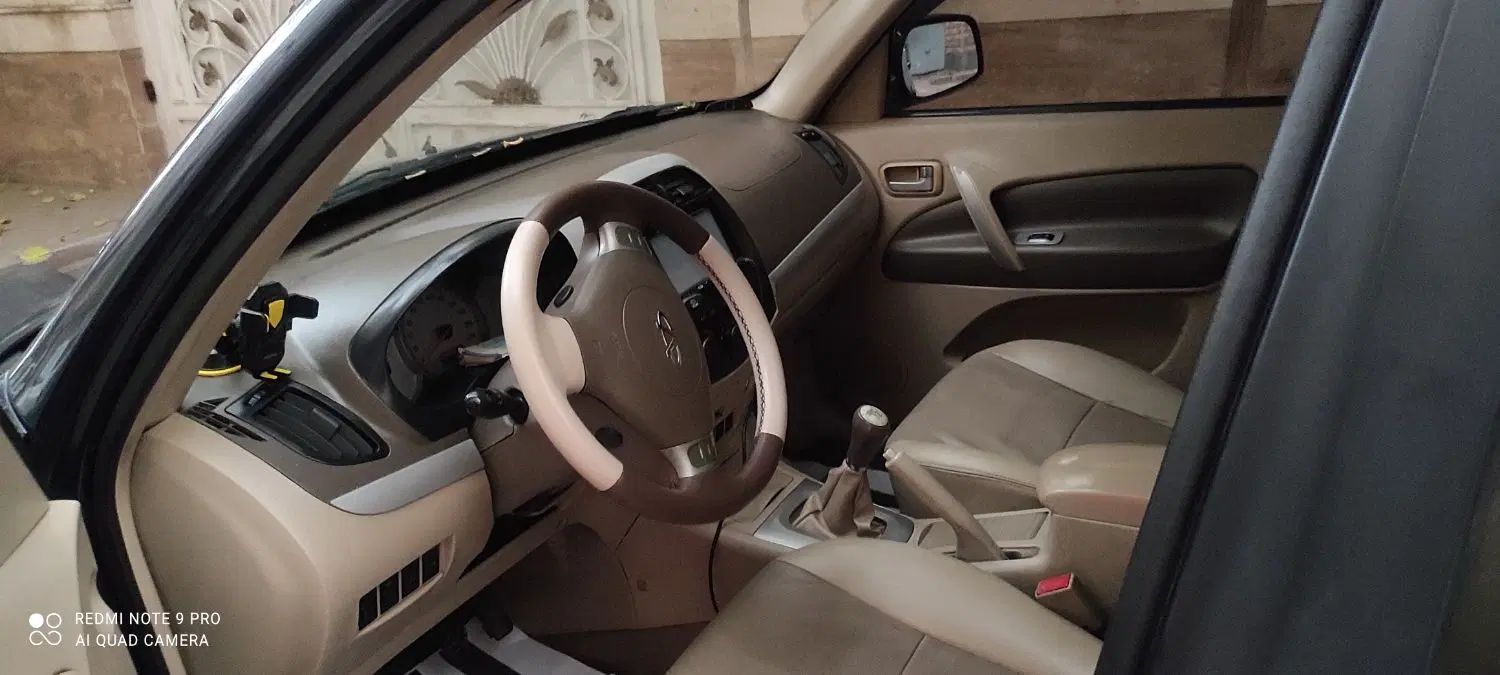 ام وی ام X33 دنده‌ای ساده - 1390