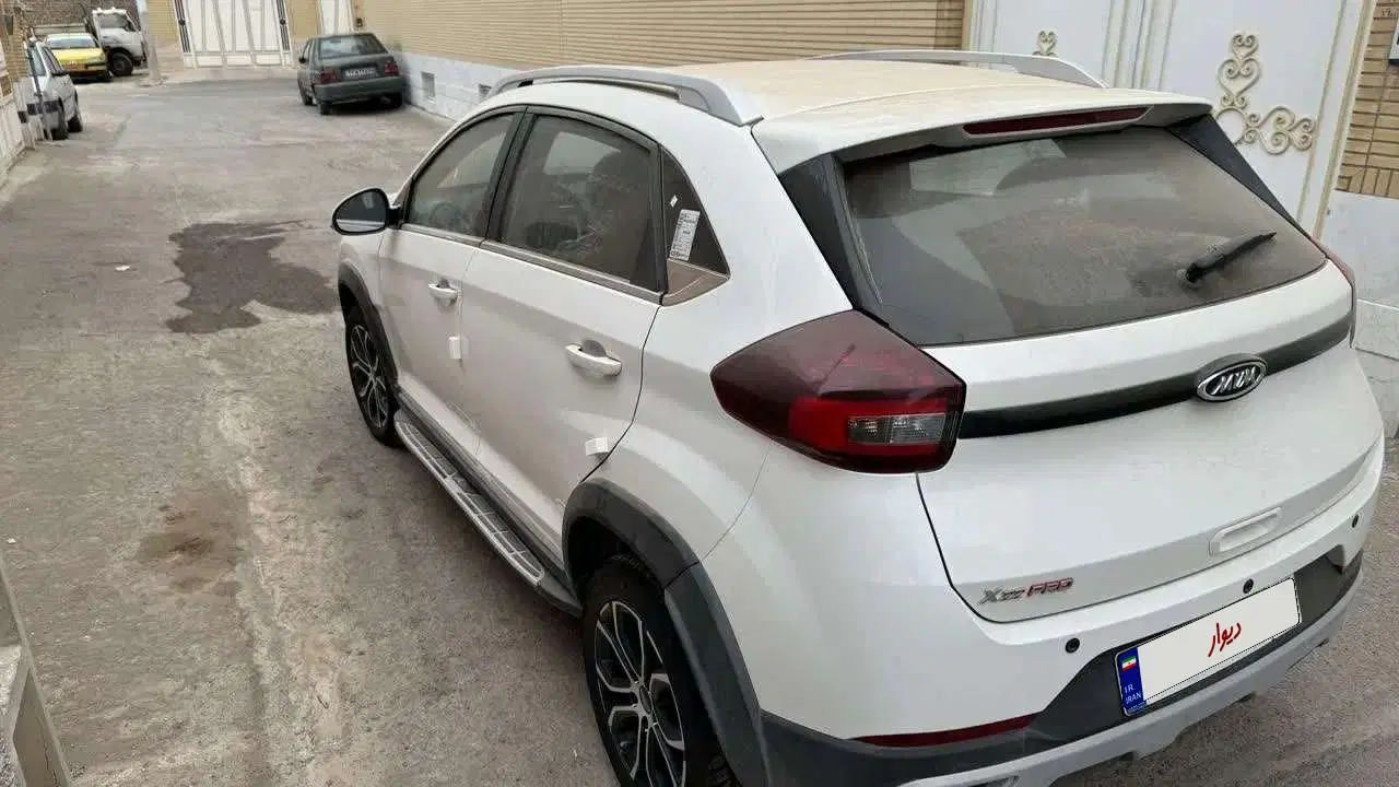 ام وی ام X22 پرو دنده‌ای - 1403