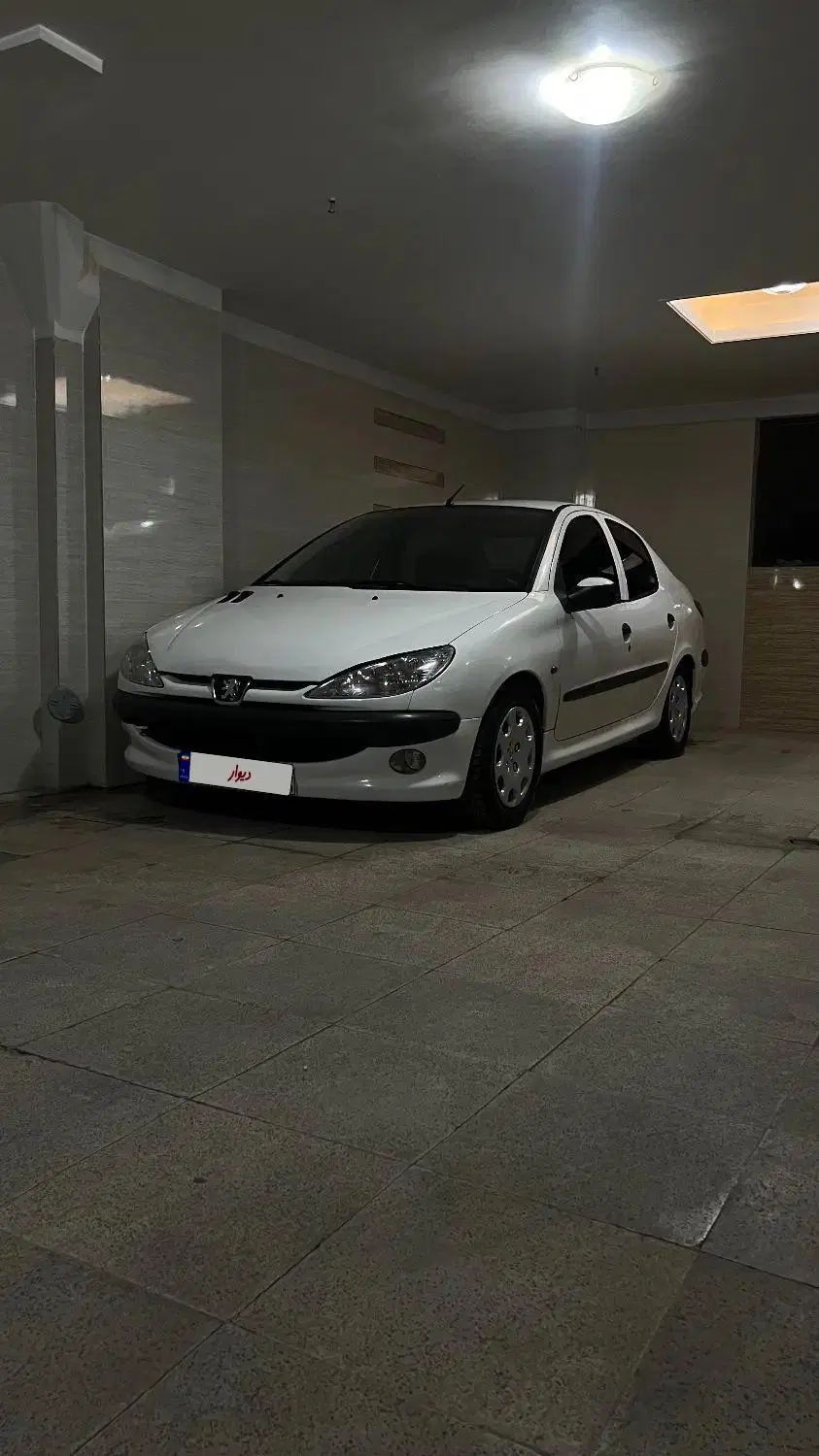 پژو ۲۰۶ صندوق دار v8 - 1395