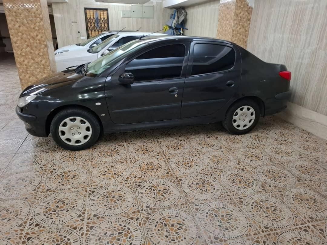 پژو ۲۰۶ صندوق دار v8 - 1392