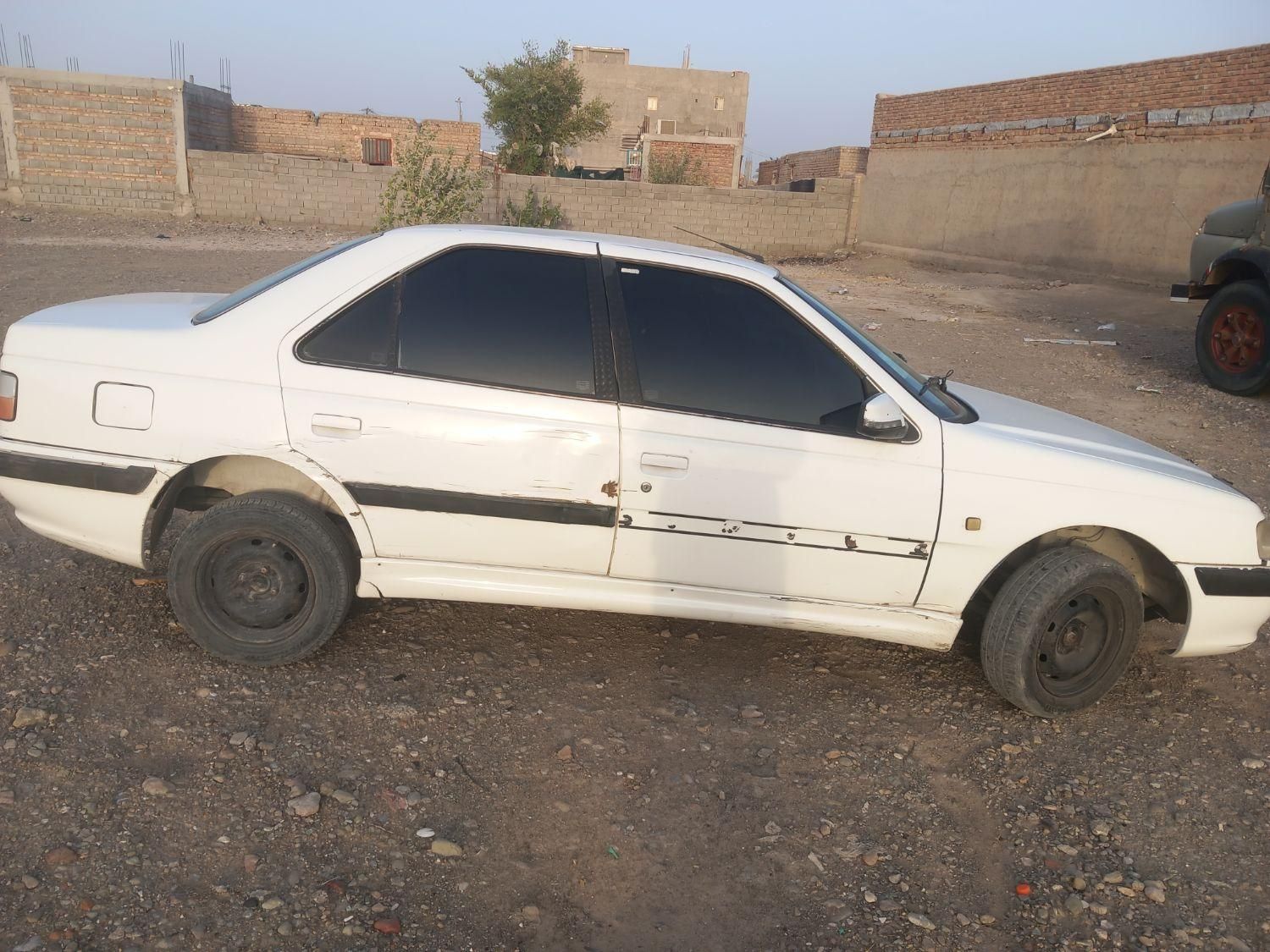 پژو پارس سال - 1394