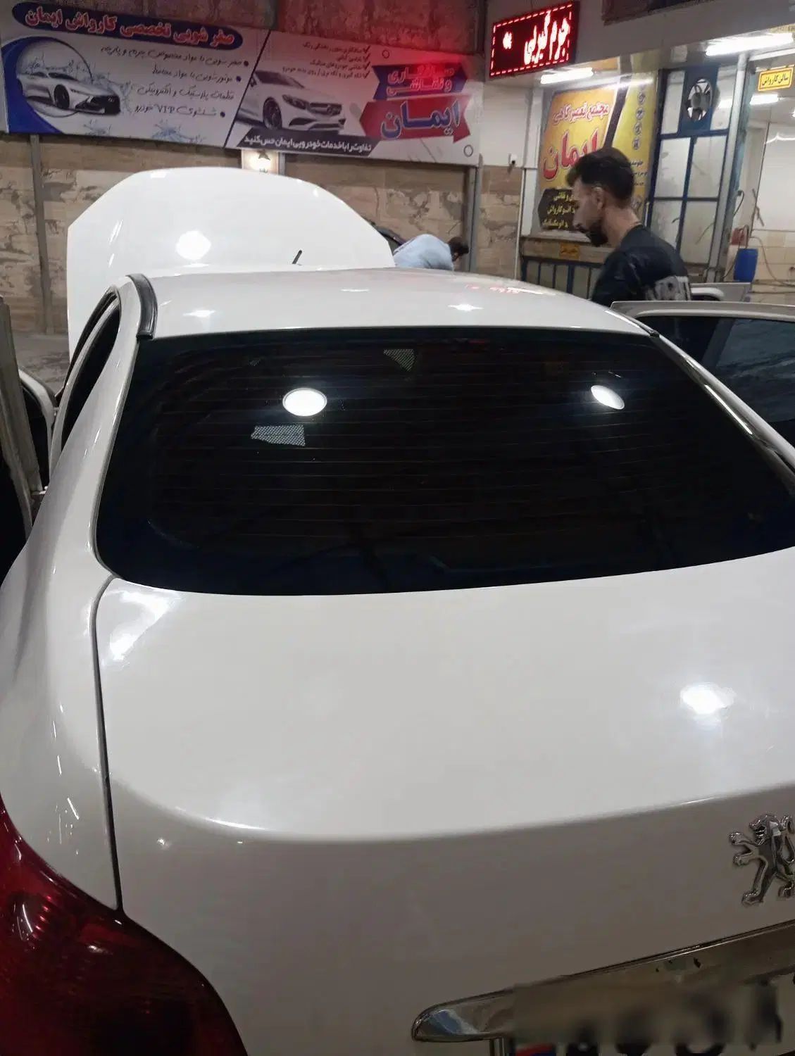 پژو ۲۰۶ صندوق دار v8 - 1397