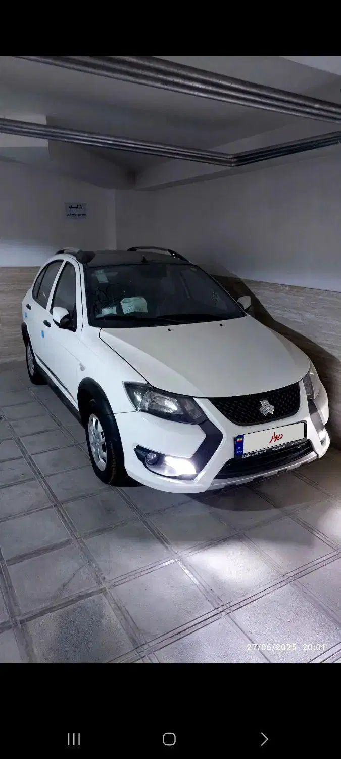 کوییک R دنده‌ای - 1404