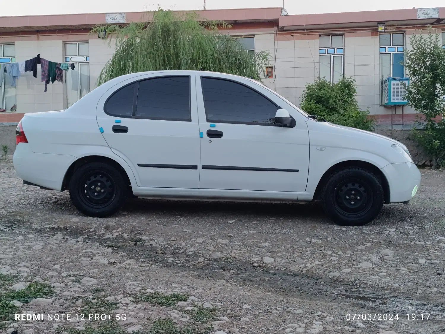 تیبا صندوق دار SX - 1401