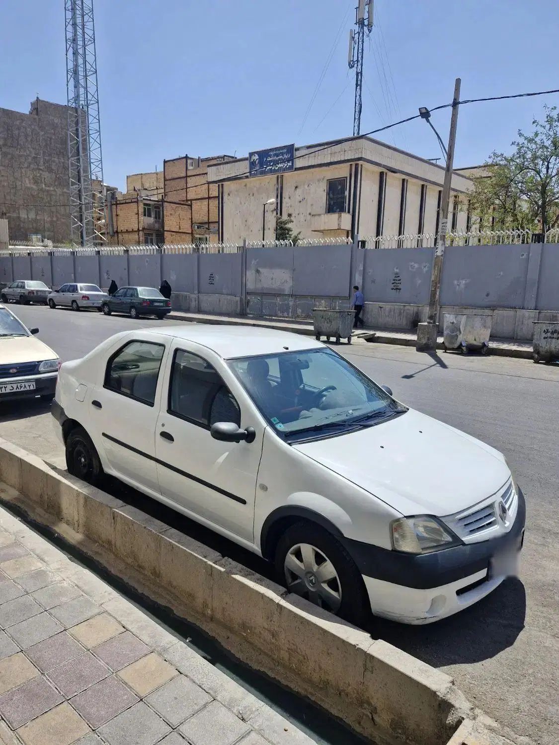 خودرو رنو، تندر 90 آگهی ann_20277760
