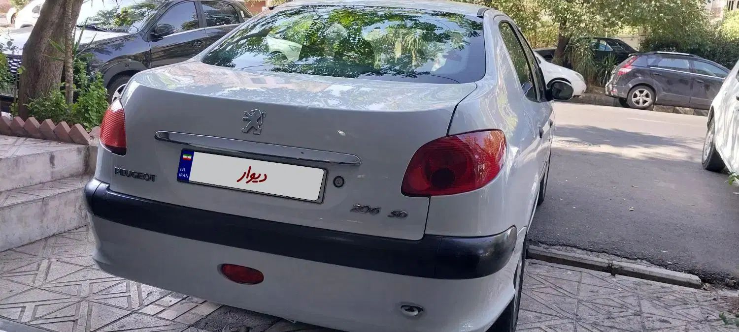 پژو ۲۰۶ صندوق دار v8 - 1390