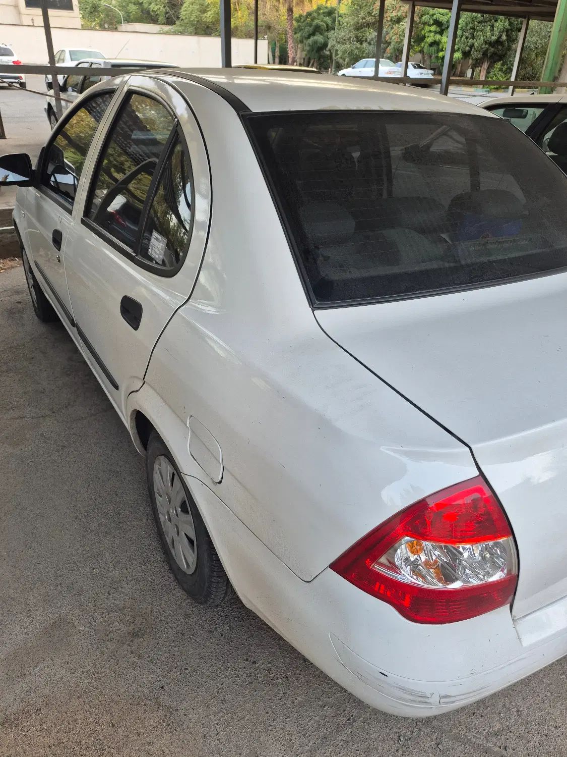 تیبا صندوق دار SX - 1400